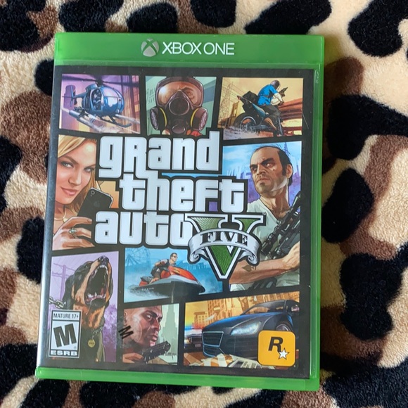 XBOX ONE GTA 5 - Picture 1 of 1
